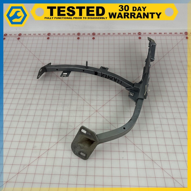 11-18 Audi S8 A8 Quattr FRONT RIGHT SIDE FENDER BUMPER MOUNT SUPPORT BRACKET OEM