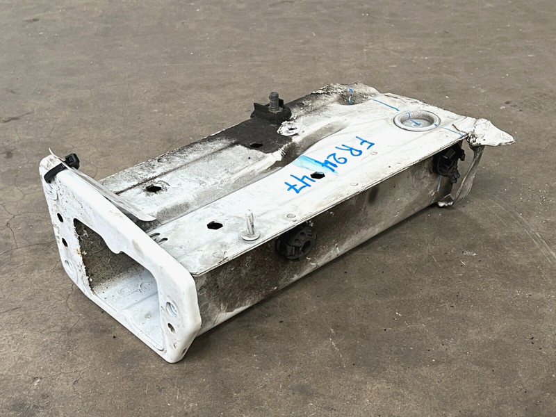 ⭐2012-2018 AUDI A7 FRONT RIGHT FENDER APRON FRAME RAIL MOUNT BRACKET OEM LOT2447