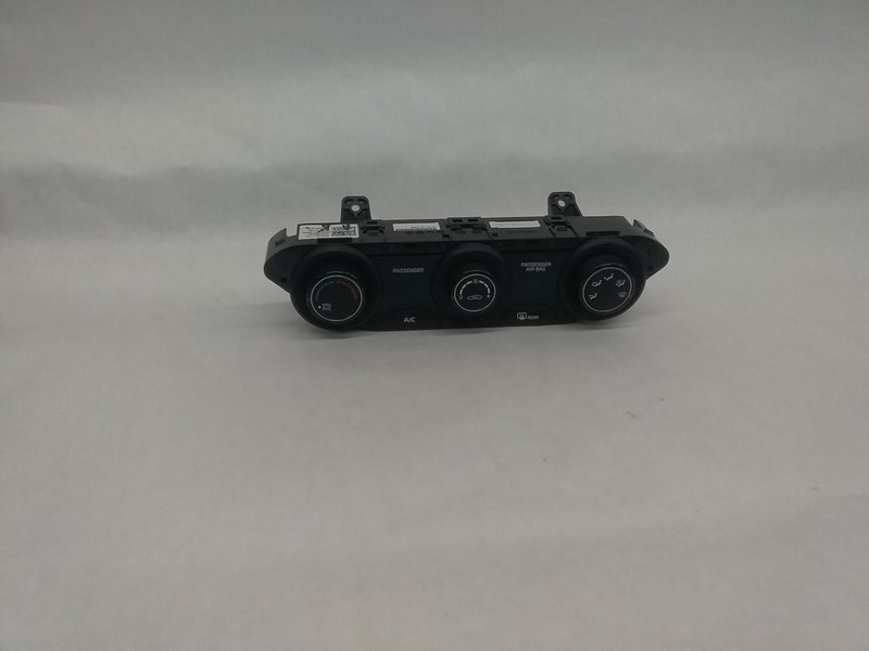 19-'21 KIA FORTE Heat AC Controller manual control OEM 1 Year Wnty!