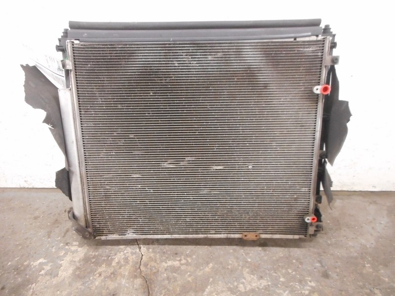 Cadillac SRX Loaded Radiator Condenser Fan Assembly W/O TrailerOEM 2007-2009