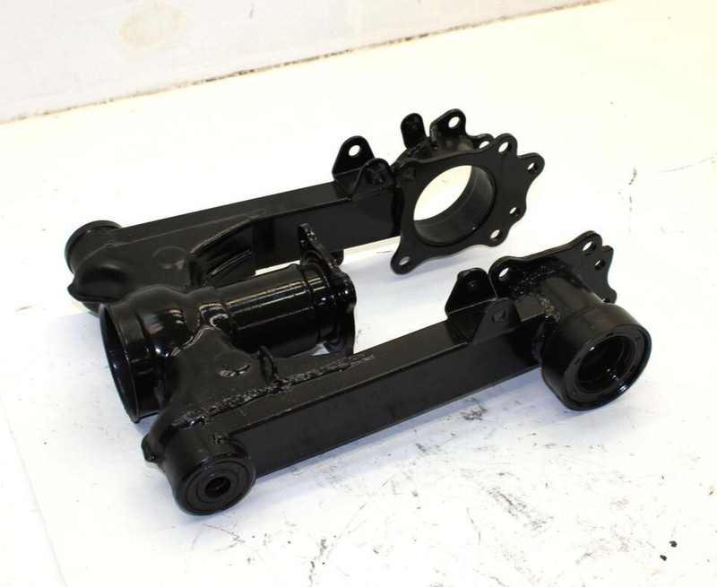 1988 YamahaMoto 4 Oem Swingarm 2HT-22110-00-33 AY31