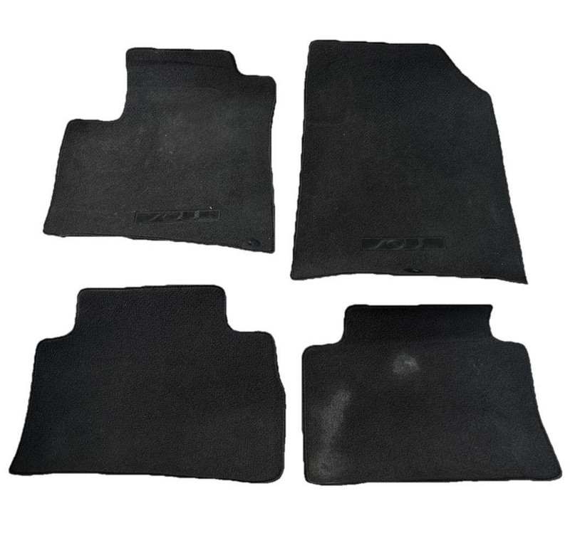 Kia Soul floor mats 2019 floor mats complete set of 4 mats black OEM assembly