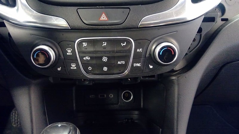 Temperature Control Panel ID 84422506 Fits 18-19 EQUINOX 3396476