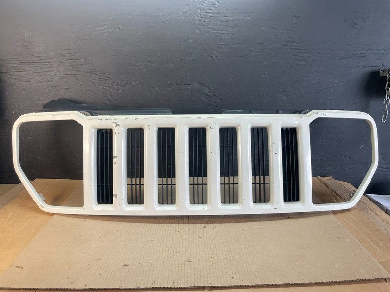 2008 2009 2010 2011 2012 Jeep Liberty Front UpperGrill Grille OEM ae3459 DG