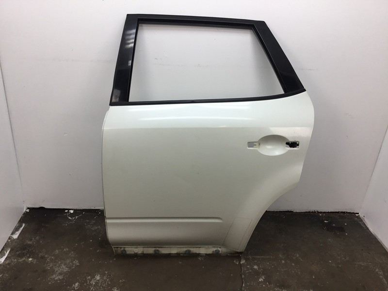 Nissan Murano Rear Left Driver Door Shell 2003 2004 2005 2006 :O