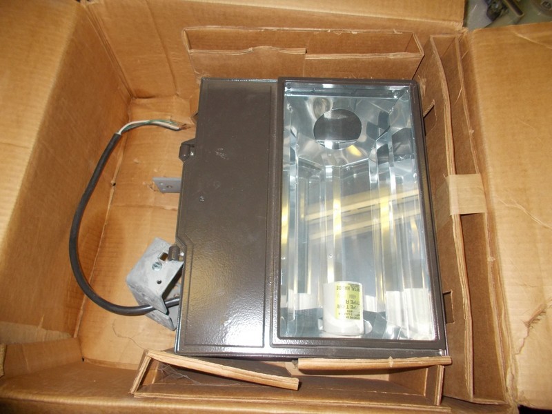 McGraw-Edison Lighting 6VX57 M-59 400W Lamp140-9 WT 0001409B2-G