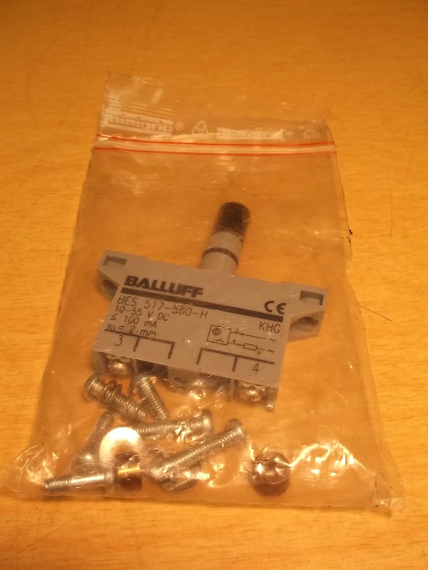 NEW Balluff 517-566-H Sensor Switch BES KHG w/ hardware *FREE SHIPPING*