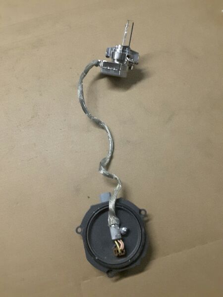07 INFINITI G35 R. HEADLIGHT XENON HID 4 DR SDN W/O ADAPTIVE HEADLAMPS 93085