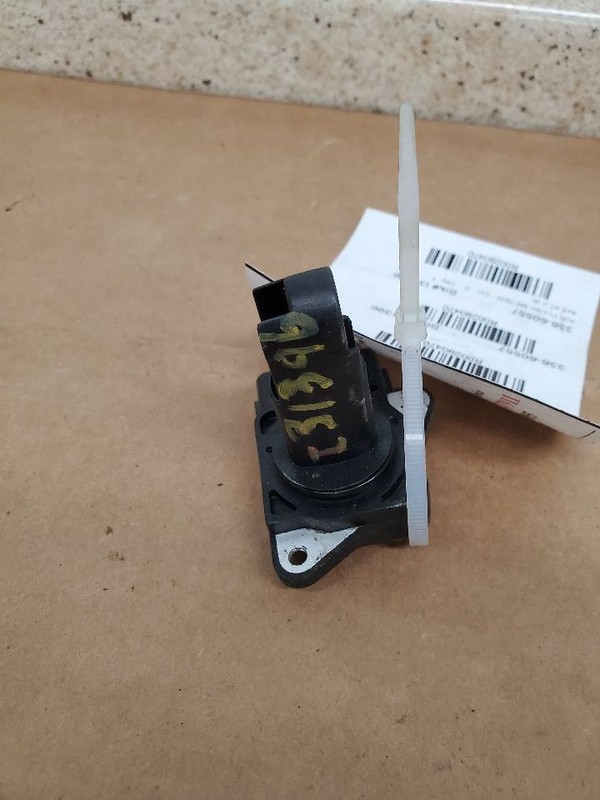 Air Flow Meter 1.5L Hatchback 1NZFE Engine Fits 06-19 YARIS 290470
