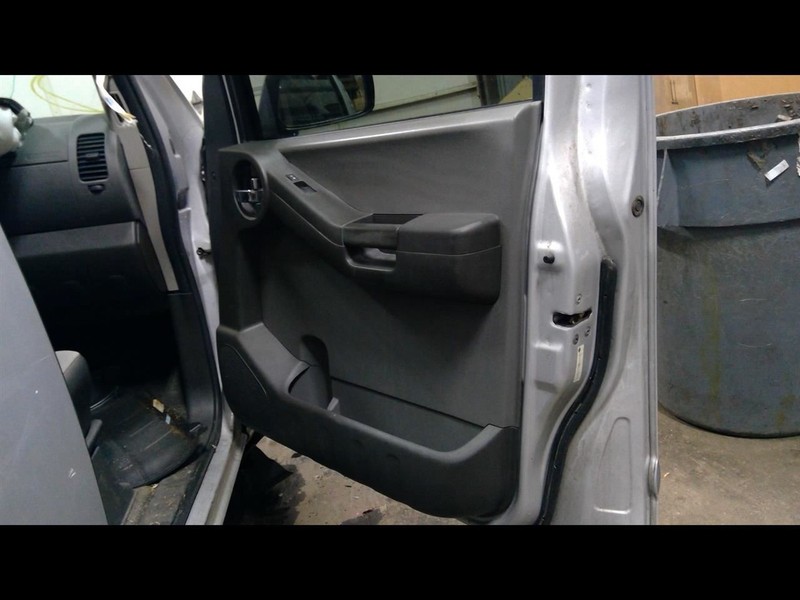 2012 XTERRA Passenger Right Front Door Trim Panel 1547581