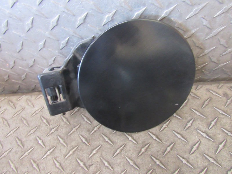 2009 KIA BORREGO GAS FUEL FILLER DOOR