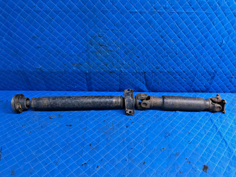 2008 INFINITI G37 SAWD REAR DRIVESHAFT PROPELLER DRIVE SHAFT OEM
