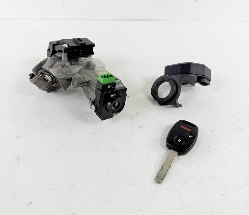 2007-2011 Honda CR-V Ignition Switch Lock Cylinder Assembly w/ Key 39730-SWA-A0