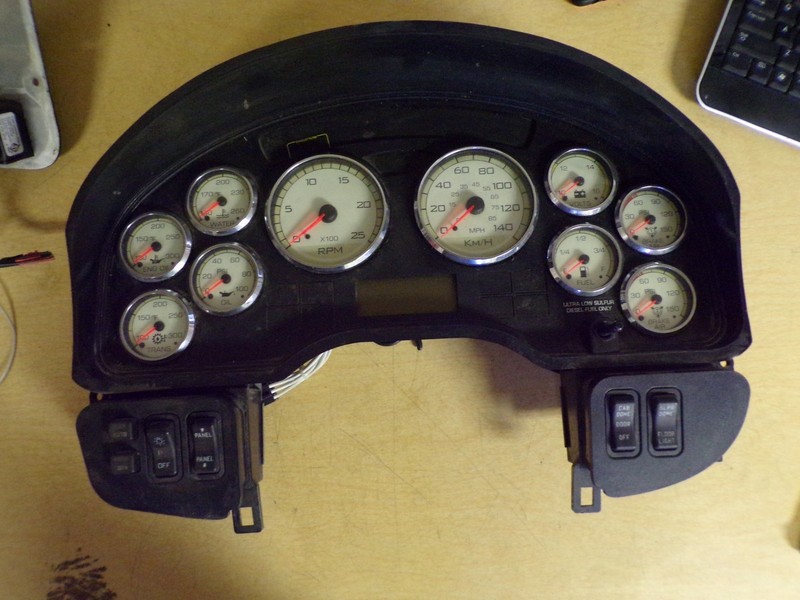 International 3835184C91 Prostar Dash Gauge Instrument Panel Cluster 32454-008