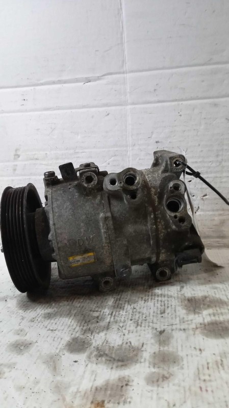 2017 Hyundai Tucson A/C Compressor OEM 1.6L 90000 Miles White NJ25-20516-500886