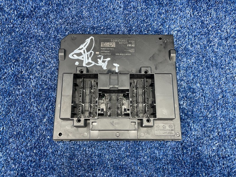 2015–2020 Audi A3 8V BCM Body Control Module Unit Genuine OEM 5Q0937085S