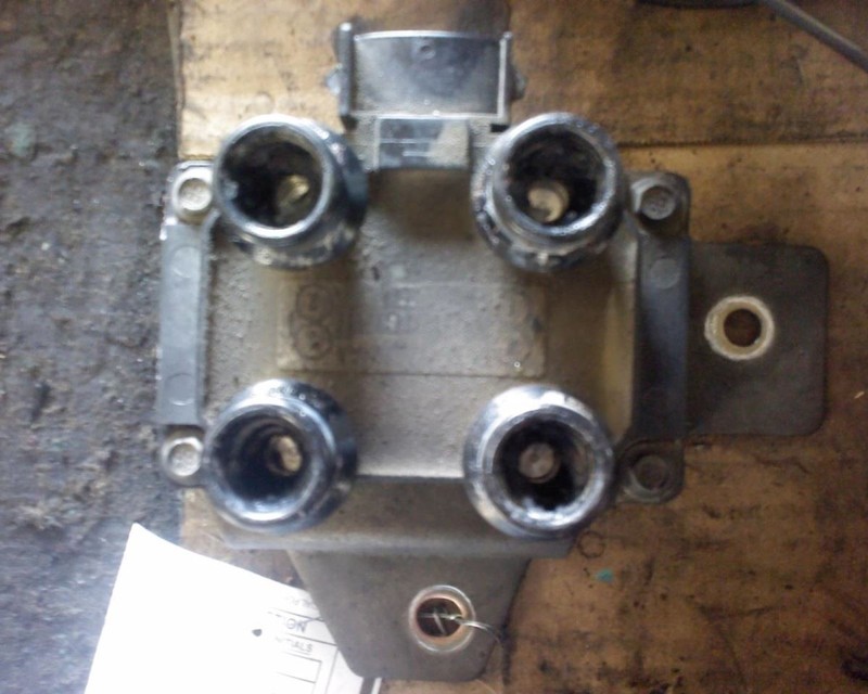 Coil/Ignitor 4 Cylinder Fits 98-02 MAZDA 626 100073