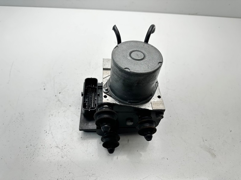 2011 Audi Q5 3.2 FSI ABS Brake Pump ABS Hydraulic Pump 8R0907379 M