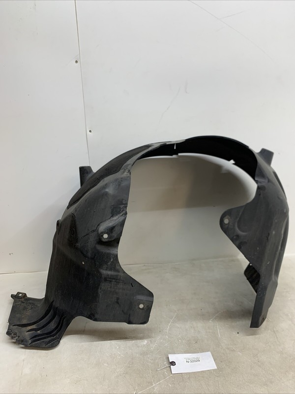 17-23 TESLA MODEL 3 FRONT LEFT FENDER LINER SPLASH GUARD SHIELD 33029