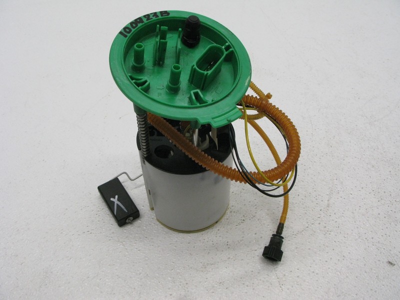 07-09 AUDI B7 A4 S4 CONVERTIBLE FUEL PUMP ASSEMBLY LEVEL SENSOR OEM 100923B