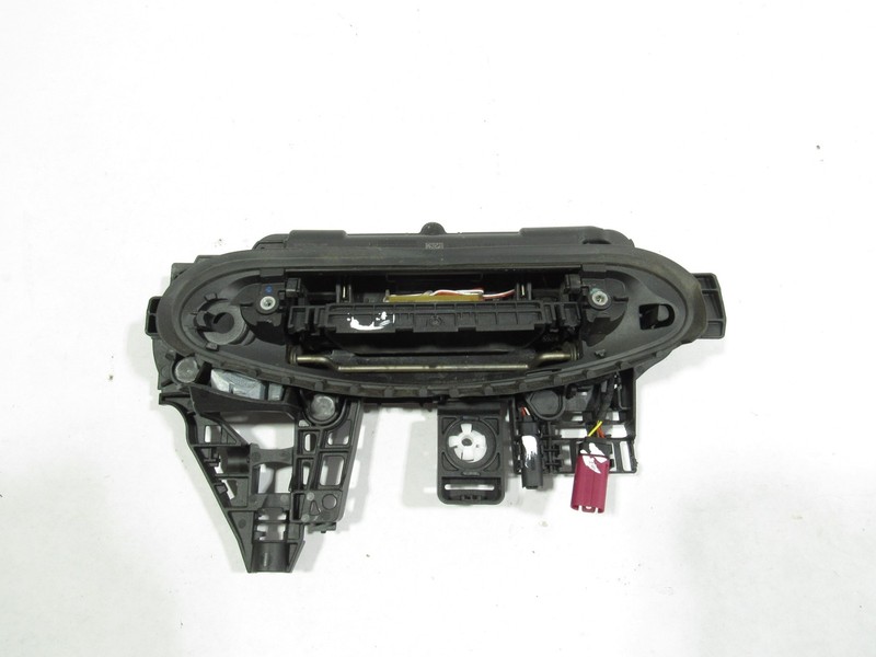 23-25 BMW M2 G87 2023 Front Right Passenger Door Handle Opener Bracket Mount |