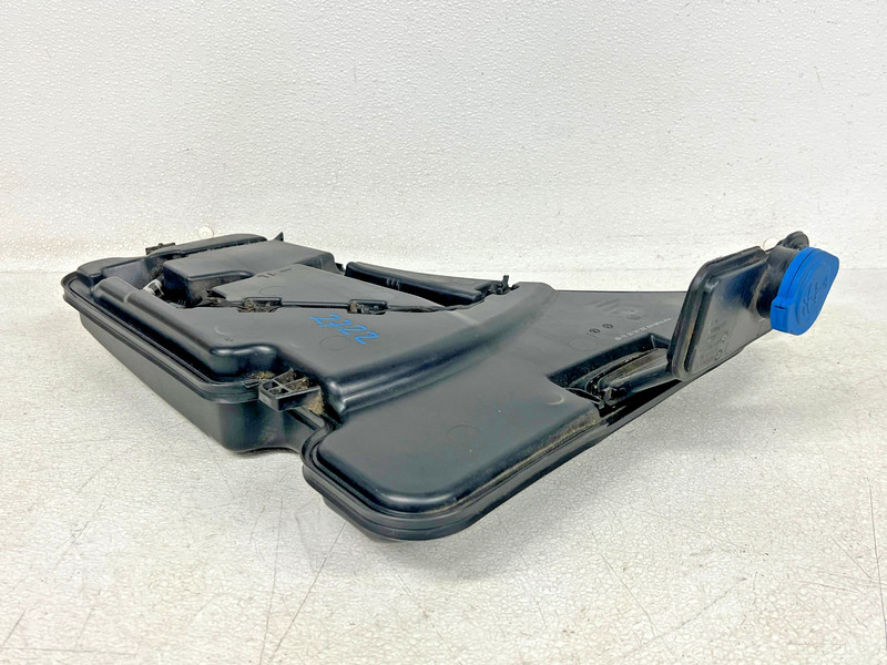 ⭐2016-2022 BMW 750I 740I WINDSHIELD WIPER WASHER RESERVOIR TANK BOTTLE LOT2722
