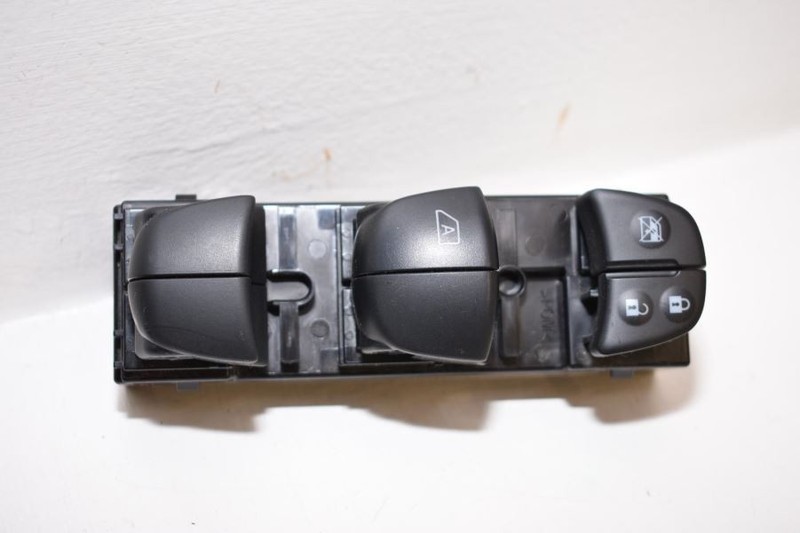 2019-2020 NISSAN ALTIMA MASTER WINDOW AND DOOR LOCK SWITCH 25401 6CA0A OEMR LO