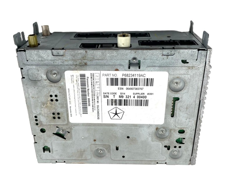 2014-2016 Dodge Dart 2.4L FWD Radio Receiver AM FM MP3 Player 68234119AC OEM