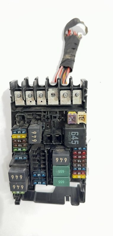 2020-2024 VW Atlas Cross Sport Cabin Fuse Box Under Dash Driver Side Wiring Cut