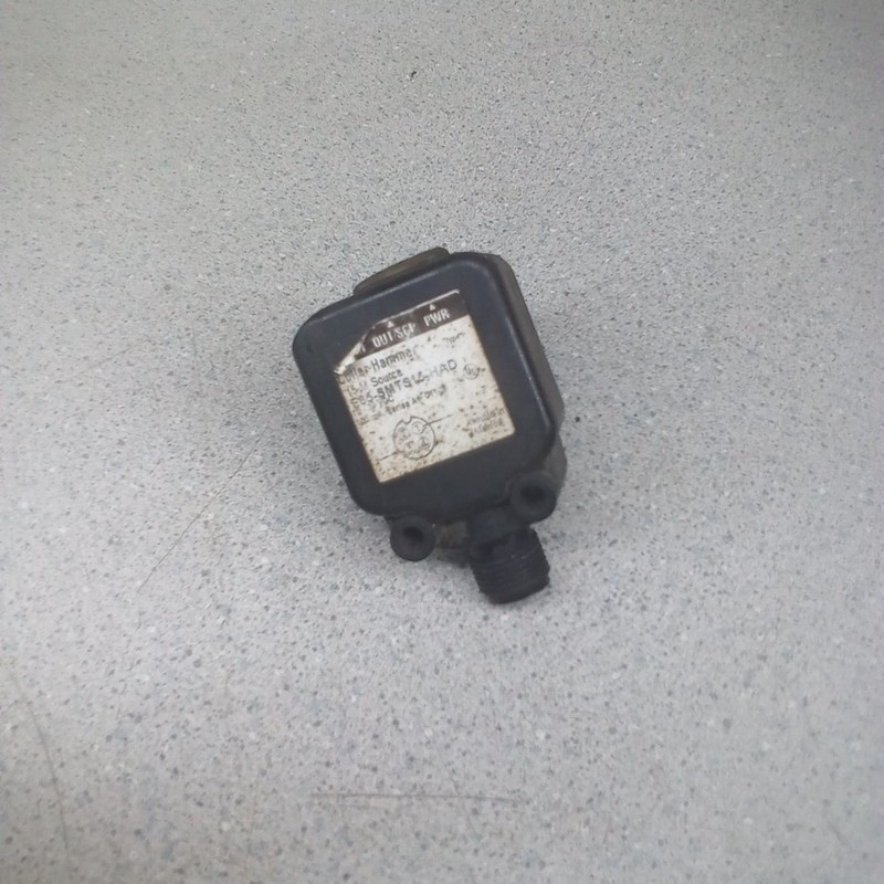 Eaton (E85-SMTS15-HAD) Photoelectric Sensor, Cylinder, Thru-Beam