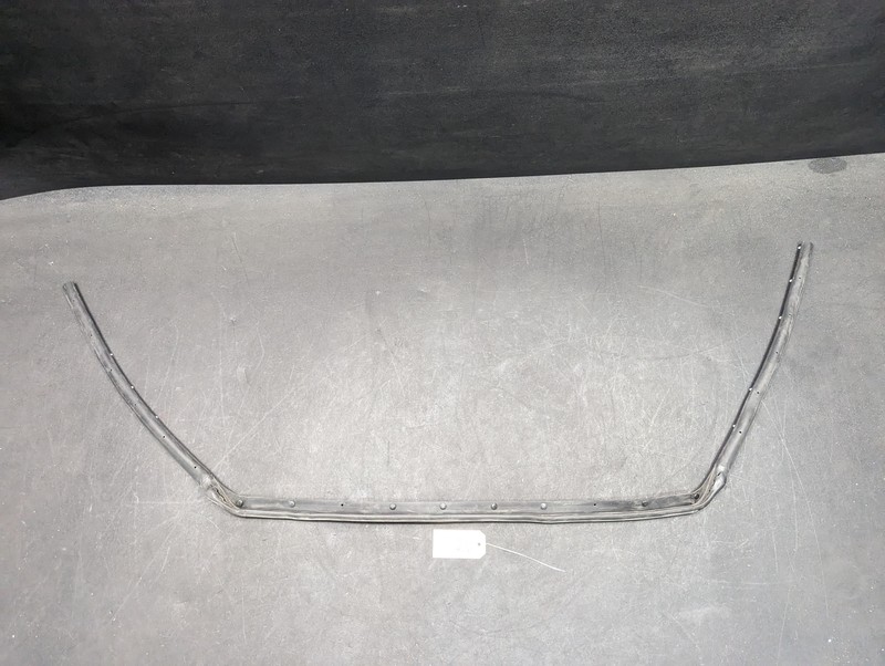 Hood Weatherstrip Seal 2018 Ford Escape GJ5Z-16B990-B 2017 2019