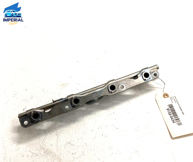 Toyota Camry XSE 2.5L 2018-2022 Engine Fuel Injection Delivery Rail OEM 1PCS
