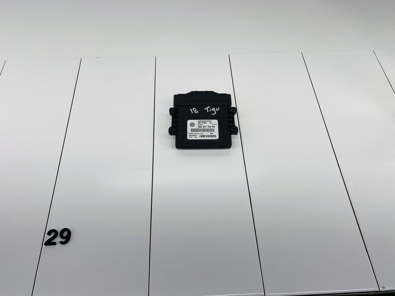 17-18 VOLKSWAGEN TIGUAN LIMITED 2.0L AUTOMATIC TRANSMISSION CONTROL MODULE OEM