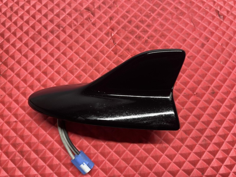 07-12 LEXUS LS460 LS600H ROOF SHARK FIN RADIO ANTENNA Black 86760-50130 OEM