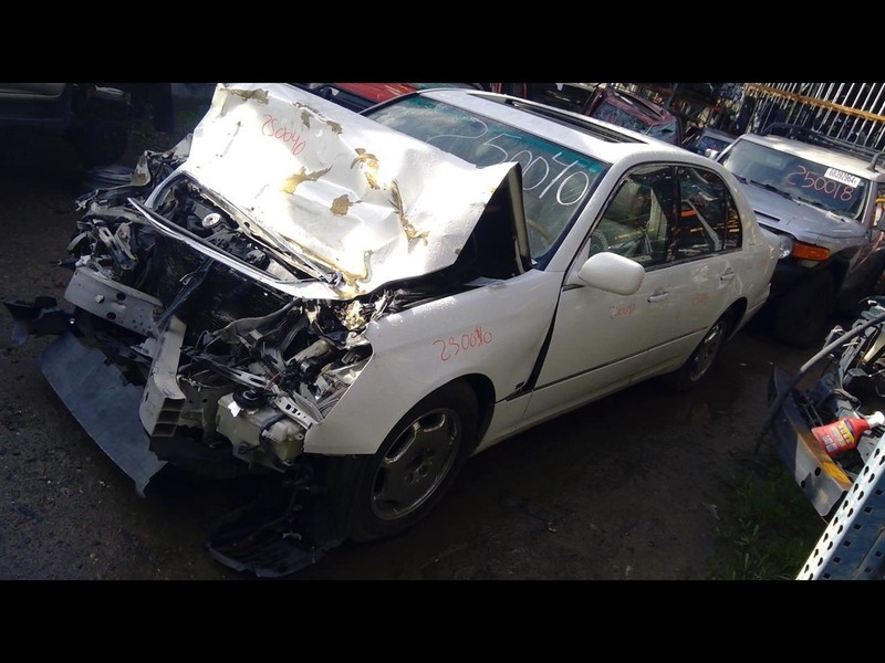 Passenger Right Front Spindle/Knuckle Fits 01-06 LEXUS LS430 558938