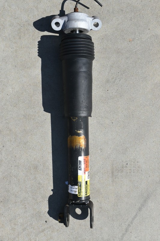 2014-2019 Chevrolet C7 Corvette Rear LH/RH Shock Absorber *23457912 USED*