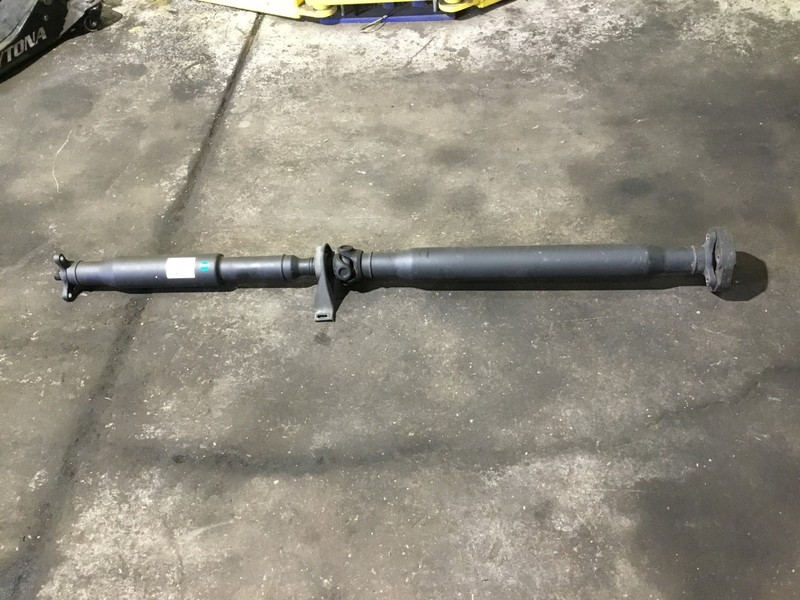 Mercedes CL550 W216 2011 4.6L AWD Rear Propeller Driveshaft Drive Shaft 11-14;:A