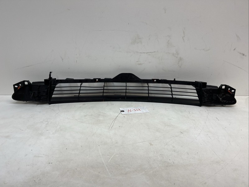 2017-2023 Tesla Model 3 Front bumper lower grille OEM 1085927-00-C N-321 S23