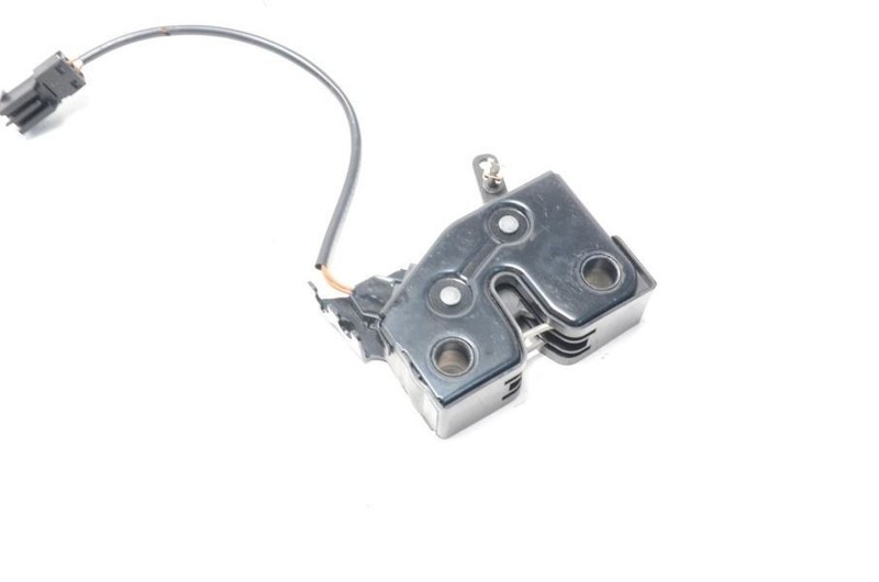 2006-2008 PORSCHE CAYMAN 987 TRUNK LATCH