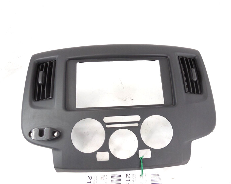 2016 Chevrolet City Express Dash Radio Climate Trim Surround Bezel W/ Vents OEM