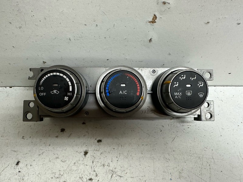 2005-2006 Nissan Altima Climate A/C Heat HVAC Temp Panel control Unit Oem FLAW