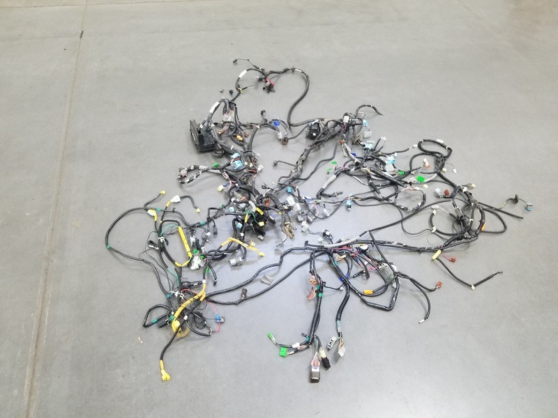 2003 Honda S2000 AP1 Chassis Wiring Harness #1411 E6