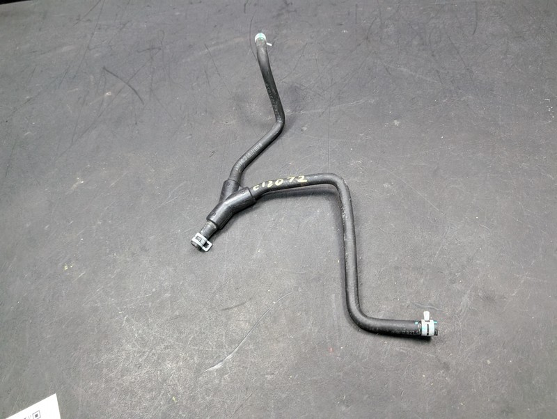 Radiator Coolant Reservoir Inlet Hose 2019 Chevrolet Camaro 84727330 2016 - 2023