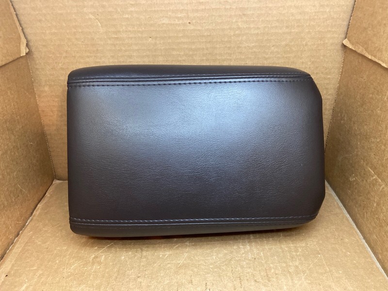 07-17 Traverse Acadia Enclave Outlook Center Console Lid Arm Rest Cocoa 25892057