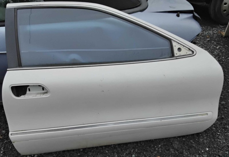 Passenger Right Front Door Fits 97-98 LINCOLN MARK SERIES 52992