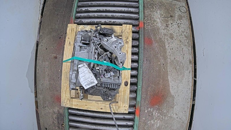 2015 Chrysler 200 Automatic Transmission Assembly OEM 68268845AA 135K Miles