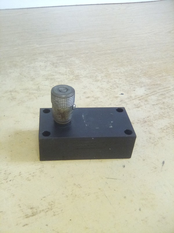 Parker PC MS400S-20AC Flow Control Valve 3000PSI 3GPM