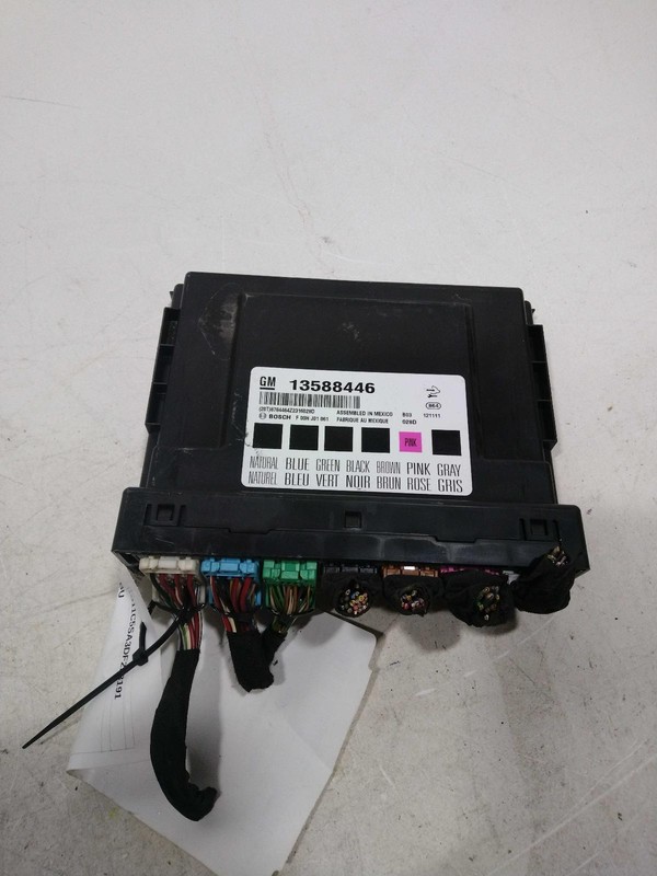 2013 Chevrolet Malibu Body Control Module OEM 13580697 124K Miles