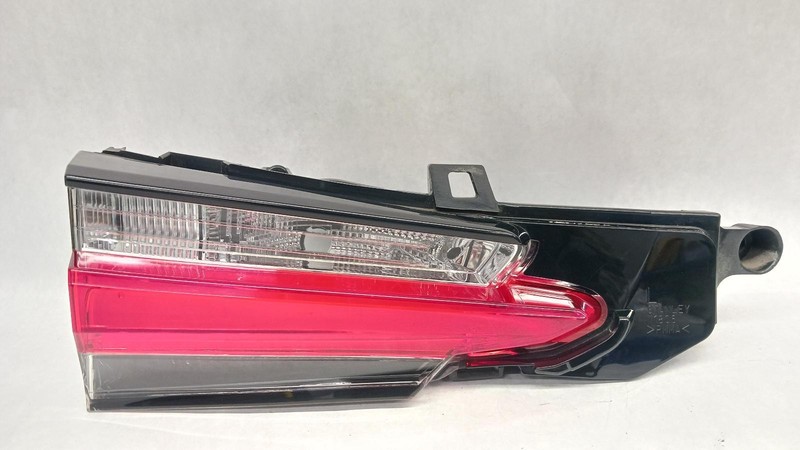 15-'17 LEXUS NX200T Left driver inner Taillight OEM Grade A!