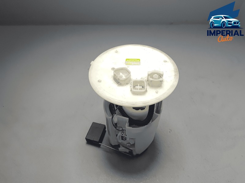 TOYOTA SIENNA 2017-2020 ENGINE FUEL GAS TANK PUMP SENDING UNIT OEM